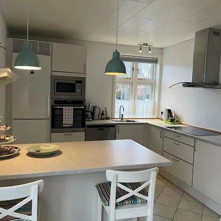 Villaer Beautiful Townhouse Close To Lalandia And Femern Rødby